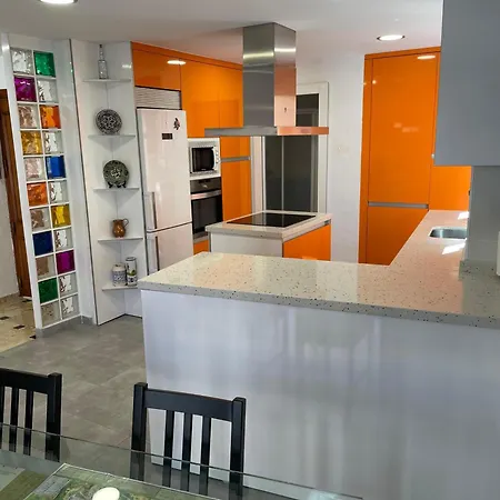 H&h El Santisimo גרנדה